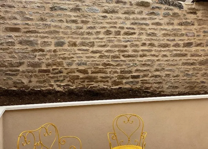 Le Nid D Aulesaje Ville-sur-Jarnioux